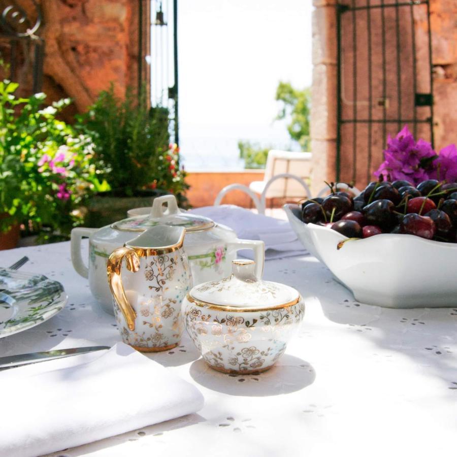 B&B La Bergerie Taormina Exterior foto