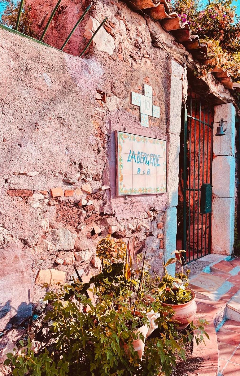 B&B La Bergerie Taormina Exterior foto